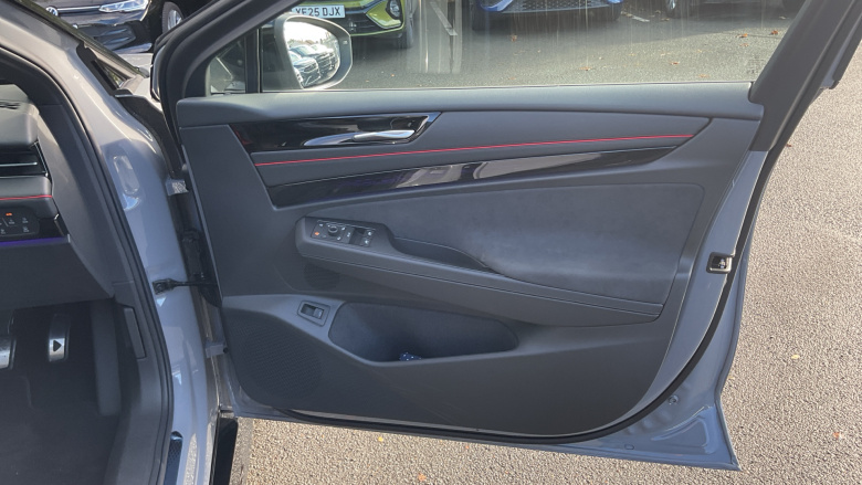 Volkswagen ID.7 250kW 4MOTION GTX Plus 86kWh 5dr Auto Electric Estate